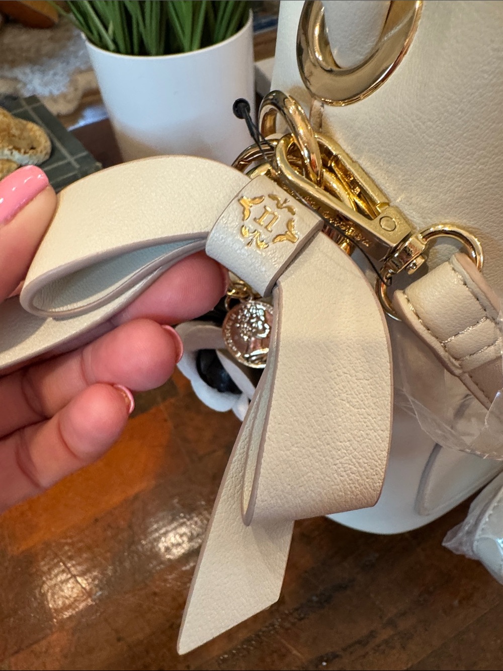 Nanette Lepore Cream Shoulder Bag with Gold Accents - Picture 6 of 12